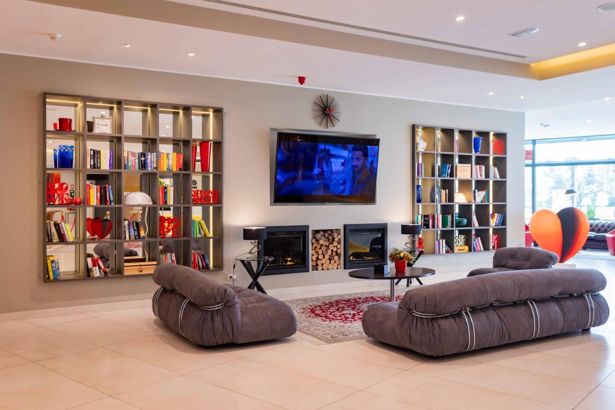 Hotel ibis Styles Milano Est Settala Exterior foto
